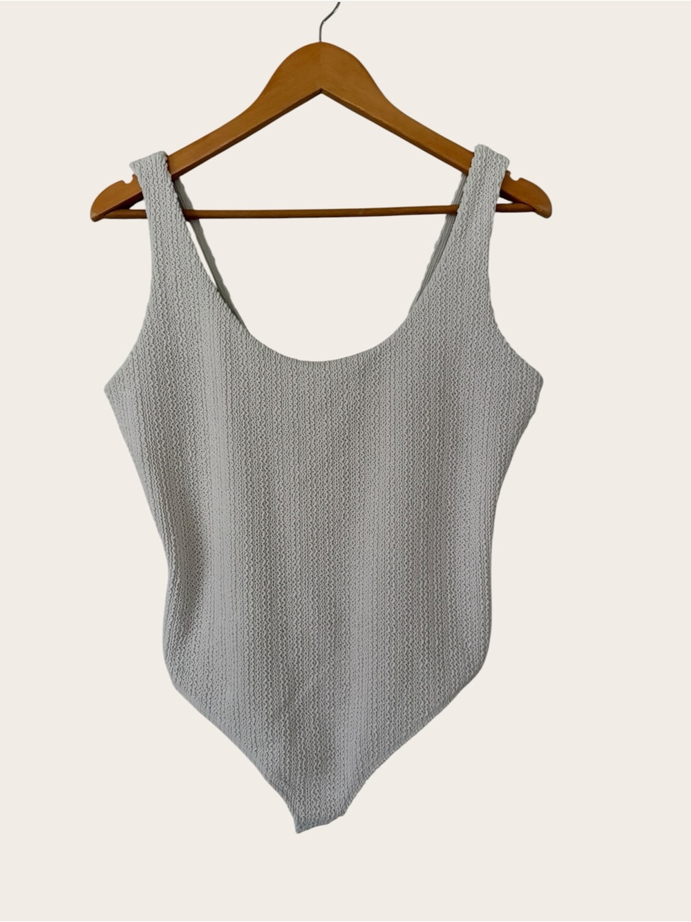 H&M Off-White Textured Scoop-Back Bodysuit